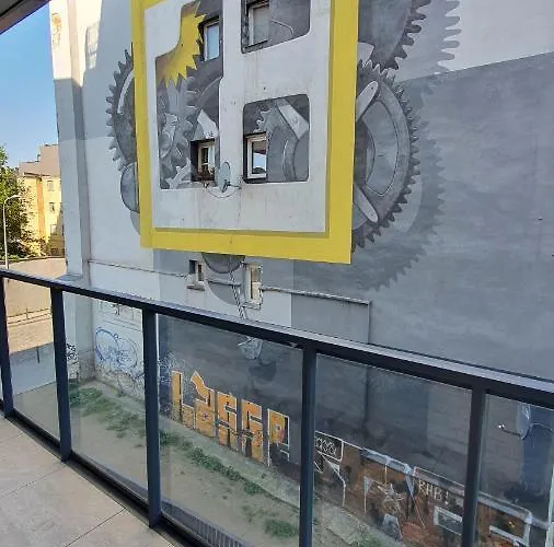 Midnight Blue شقة