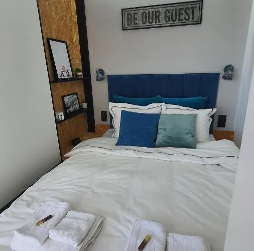 Midnight Blue Wroclaw