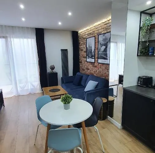 Daire Midnight Blue Wroclaw